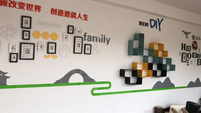 灯箱制作：如何选择专业代理，打造品牌视觉盛宴**