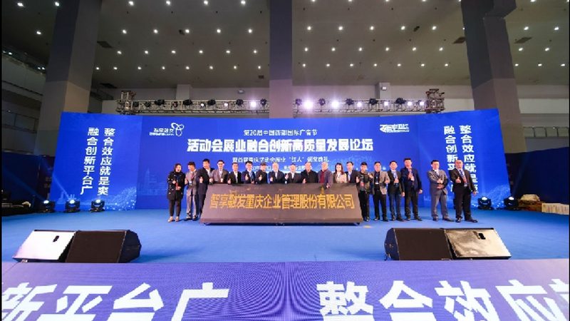 广告设计 VS 平面设计：工作内容的深度解析
