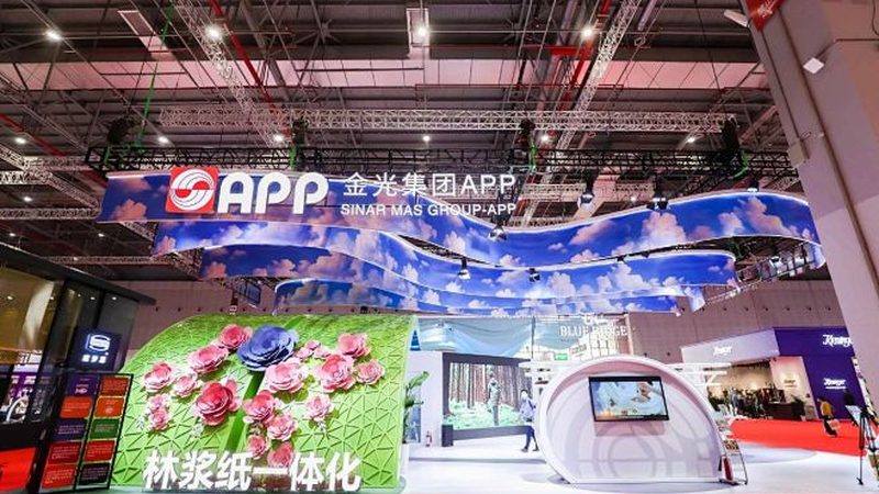 专业展台搭建的收费标准通常由以下几部分构成：